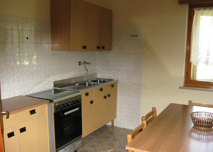 Lander Apartman Piano dʼArta